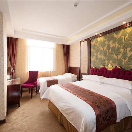 Vienna International Hotel Shanghai Pudong New District Caolu Kültér fotó