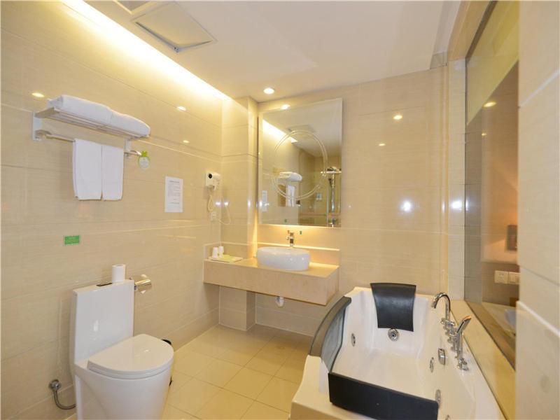 Vienna International Hotel Shanghai Pudong New District Caolu Kültér fotó